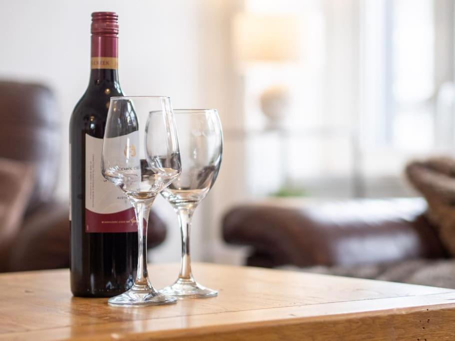 Mumbles View - Free Parking Apartment Oystermouth Екстериор снимка