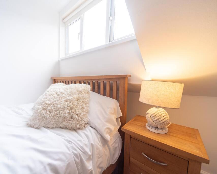 Mumbles View - Free Parking Apartment Oystermouth Екстериор снимка