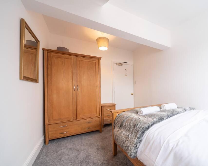 Mumbles View - Free Parking Apartment Oystermouth Екстериор снимка